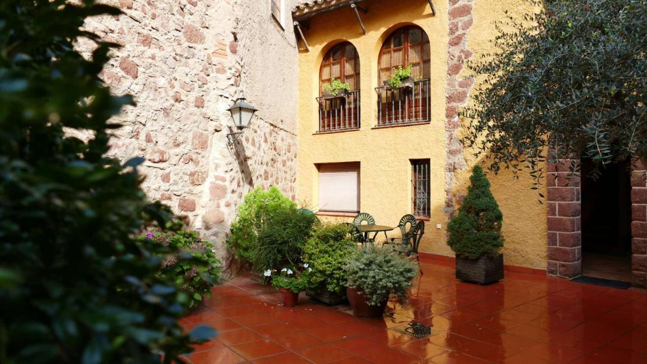 Cal Crispi Guest House Prades Exterior photo